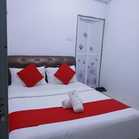 Max Ferringhi Hotel Batu Feringgi Ngoại thất bức ảnh